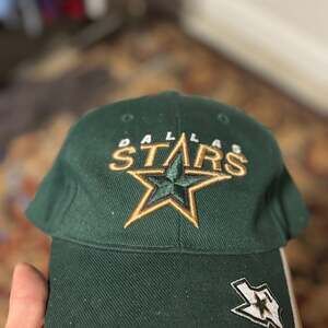 Vintage Dallas Stars NHL Embroidered Green Adjustable Baseball Cap